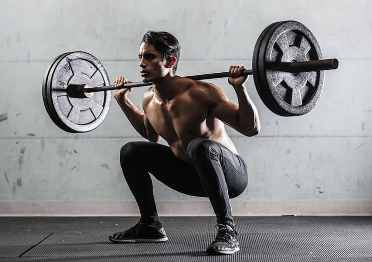 اسکوات هالتر و تقویت عضلات چهار سر